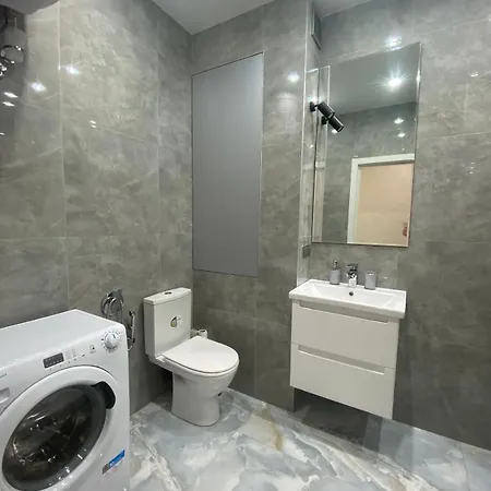 возле моря аркадия жк родос 2 этаж Apartment Odesa
